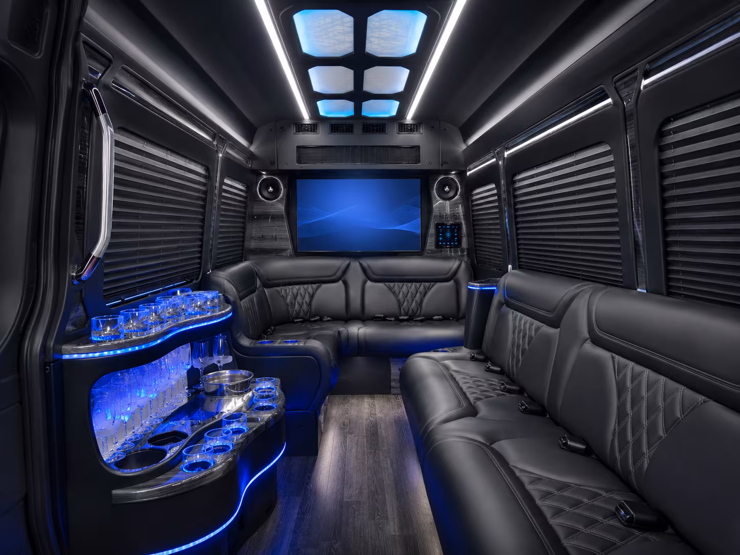 torrance custom day trip and driving tour bus rentals